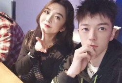 吴雅婷房东爆料了吗视频,揭秘背后惊人真相